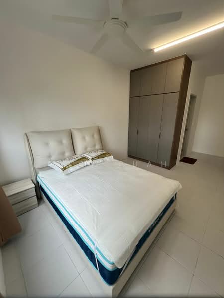 Kondominium untuk Disewa di Residensi Sateria - Andy Puah - Bedroom - PropertyGuru.com.my