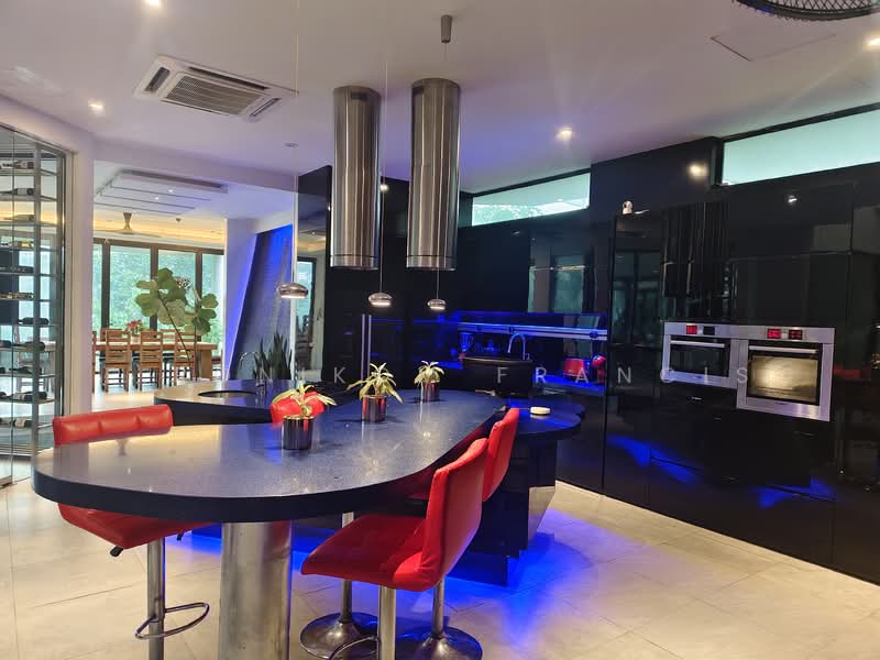 Bungalow for Sale in Saujana Golf and Country Club (Shah Alam) - F.Ronikom Francis - PropertyGuru.com.my