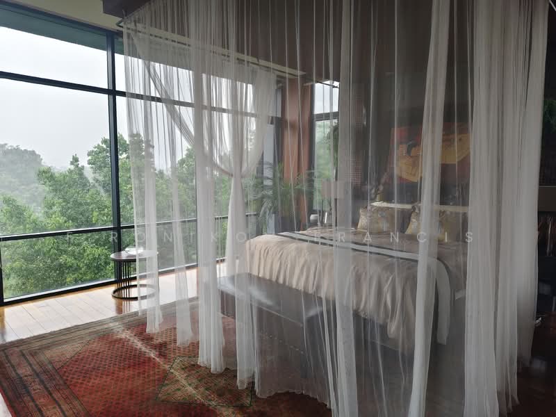 Bungalow for Sale in Saujana Golf and Country Club (Shah Alam) - F.Ronikom Francis - PropertyGuru.com.my