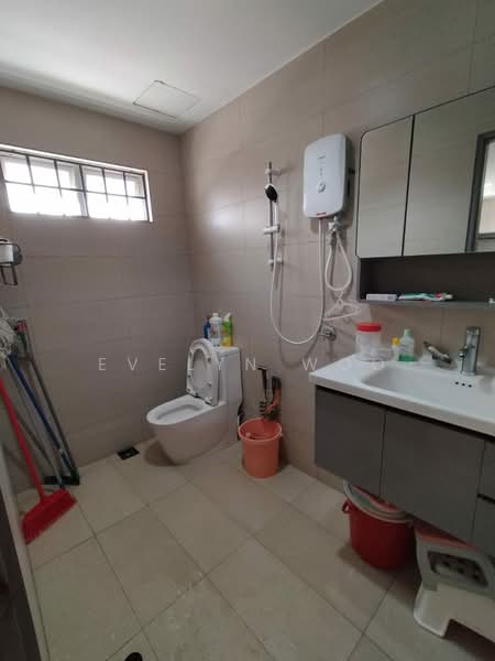 Rumah Teres 2 Tingkat untuk Disewa di Petaling Jaya (Selangor) - Evelyn Woo - Bathroom - PropertyGuru.com.my