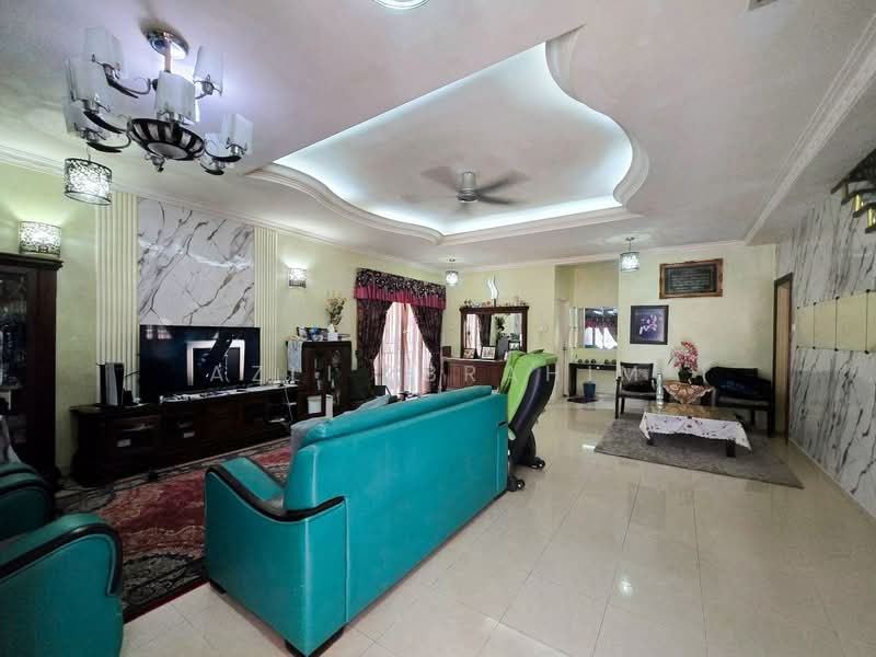 Rumah Berkembar untuk Dijual di Taman Taming Maju (Cheras) - Azli Ibrahim - Living Room - PropertyGuru.com.my