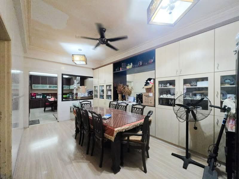 Rumah Berkembar untuk Dijual di Taman Taming Maju (Cheras) - Azli Ibrahim - Dining Room - PropertyGuru.com.my