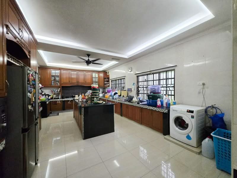 Rumah Berkembar untuk Dijual di Taman Taming Maju (Cheras) - Azli Ibrahim - Kitchen - PropertyGuru.com.my