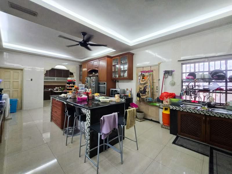 Rumah Berkembar untuk Dijual di Taman Taming Maju (Cheras) - Azli Ibrahim - Kitchen - PropertyGuru.com.my
