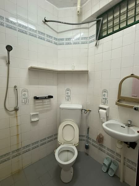 Pangsapuri untuk Disewa di Medan Lumba Kuda - TED NG - Bathroom - PropertyGuru.com.my