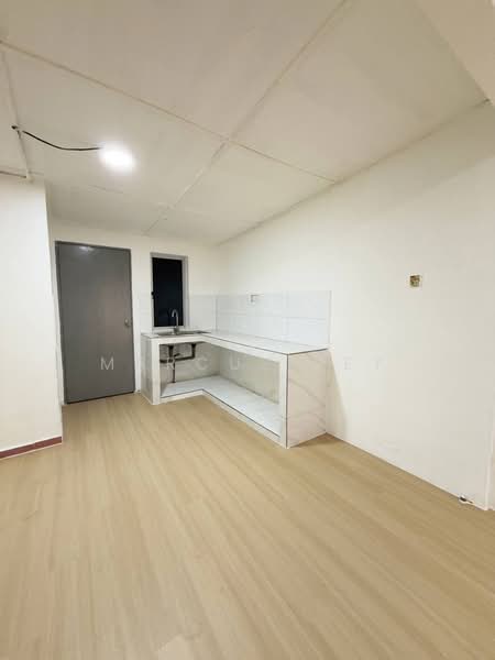 Rumah Teres 2 Tingkat untuk Dijual di Taman Desa Harta Indah (Pontian) - Marcus Tey - Kitchen - PropertyGuru.com.my