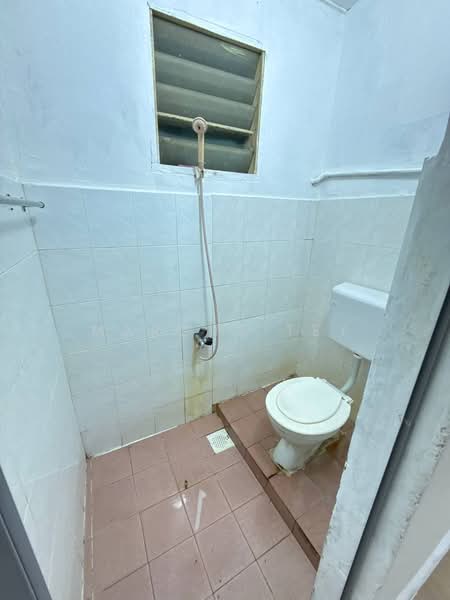 Rumah Teres 2 Tingkat untuk Dijual di Taman Desa Harta Indah (Pontian) - Marcus Tey - Bathroom - PropertyGuru.com.my