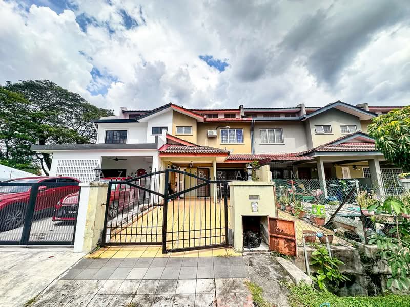 Rumah Teres 2 Tingkat untuk Dijual di Taman Sri Kenari (Kajang) - Azli Ibrahim - Exterior - PropertyGuru.com.my