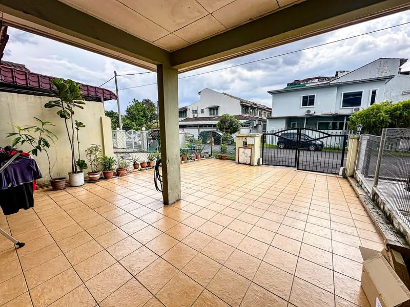 Rumah Teres 2 Tingkat untuk Dijual di Taman Sri Kenari (Kajang) - Azli Ibrahim - Exterior - PropertyGuru.com.my