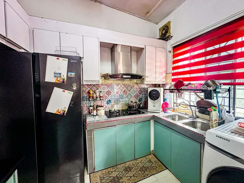 Rumah Teres 2 Tingkat untuk Dijual di Taman Sri Kenari (Kajang) - Azli Ibrahim - Kitchen - PropertyGuru.com.my