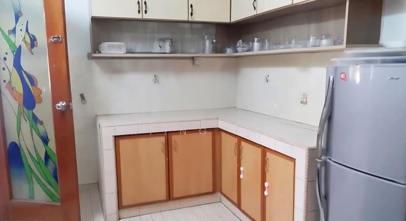 2-storey Terraced House for Sale in Taman Sri Bintang (Kepong) - Kiing TW - Kitchen - PropertyGuru.com.my