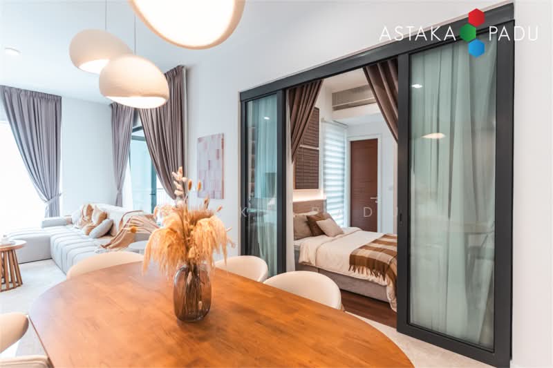 Servis Apartment untuk Dijual di The Astaka @ 1 Bukit Senyum - Astaka Padu Sdn Bhd - Living Room - PropertyGuru.com.my