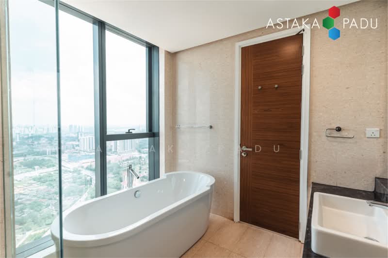 Servis Apartment untuk Dijual di The Astaka @ 1 Bukit Senyum - Astaka Padu Sdn Bhd - Bathroom - PropertyGuru.com.my