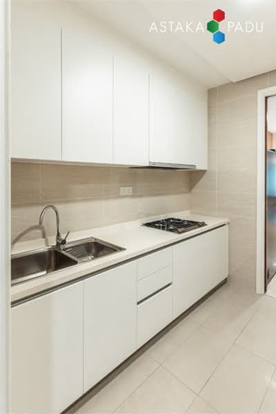 Servis Apartment untuk Dijual di The Astaka @ 1 Bukit Senyum - Astaka Padu Sdn Bhd - Kitchen - PropertyGuru.com.my