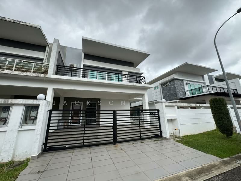Semi-Detached House for Rent in Taman Mount Austin (Tebrau) - Jackson Quah - PropertyGuru.com.my