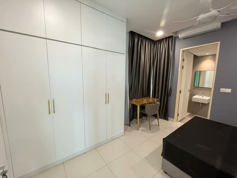 Kondominium untuk Disewa di Ferringhi Residence 2 - Louis Tan - Bedroom - PropertyGuru.com.my