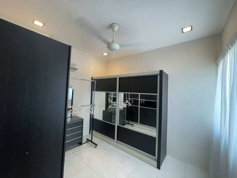 Condominium for Rent at Bayswater Resort Condominium - CK Goh - Bedroom - PropertyGuru.com.my