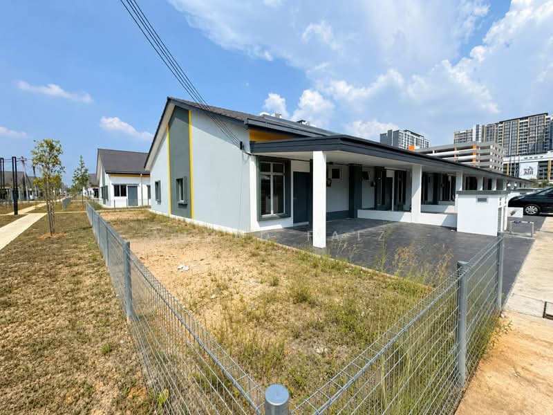 1-storey Terraced House for Rent in Dengkil (Selangor) - Ahmad Faiz - Exterior - PropertyGuru.com.my
