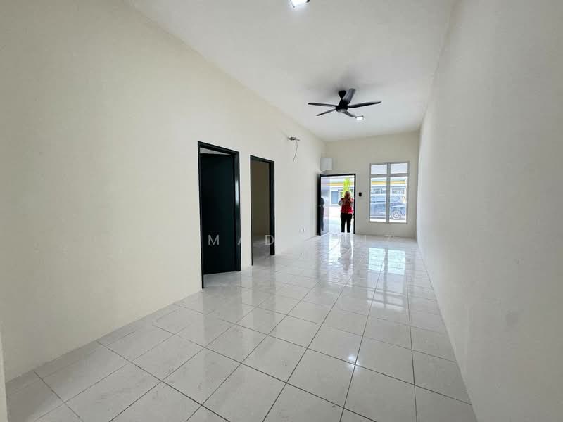 1-storey Terraced House for Rent in Dengkil (Selangor) - Ahmad Faiz - Interior - PropertyGuru.com.my