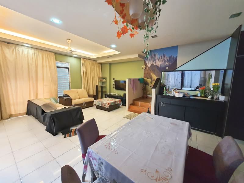 Semi-Detached House for Rent in Taman Mutiara Indah (Puchong) - Jason Tan - Living Room - PropertyGuru.com.my
