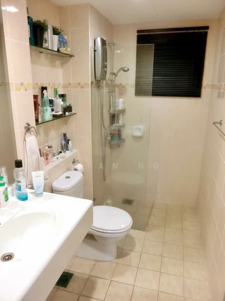 Kondominium untuk Dijual di Changkat View - Brian Ng - Bathroom - PropertyGuru.com.my