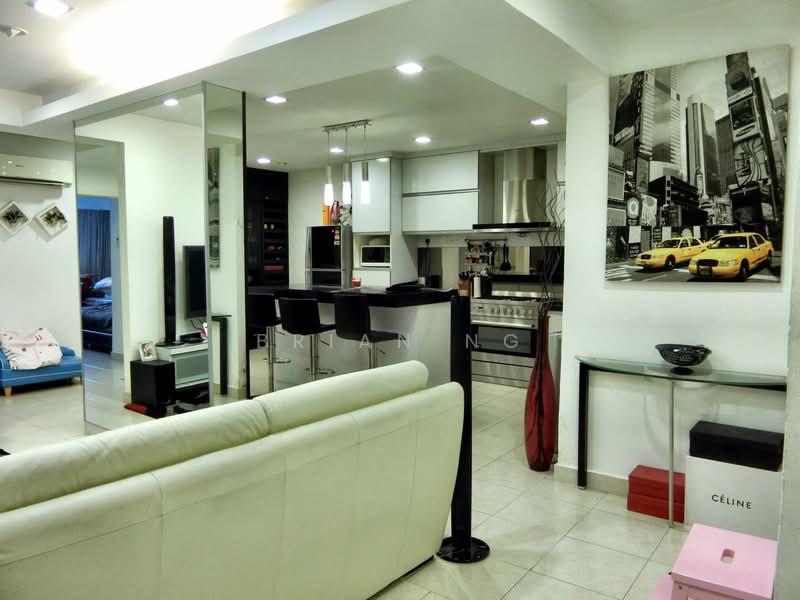Kondominium untuk Dijual di Changkat View - Brian Ng - Living Room - PropertyGuru.com.my
