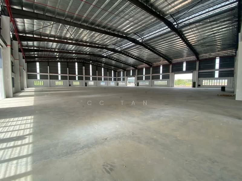 Detached Factory for Sale in Taman Desa Cemerlang (Ulu Tiram) - CC Tan - Interior - PropertyGuru.com.my