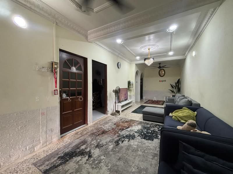 Rumah Teres 1 Tingkat untuk Dijual di Kapar (Selangor) - Syukor Hartanah - Living Room - PropertyGuru.com.my