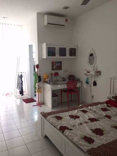 2-storey Terraced House for Sale in Palm Walk (Bandar Sungai Long) - Rachel Lee - Bedroom - PropertyGuru.com.my