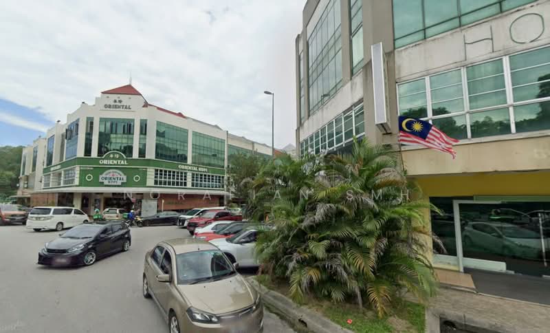 Kedai / Pejabat untuk Disewa di Bandar Puteri Puchong (Puchong) - Norafian SMH - Exterior - PropertyGuru.com.my