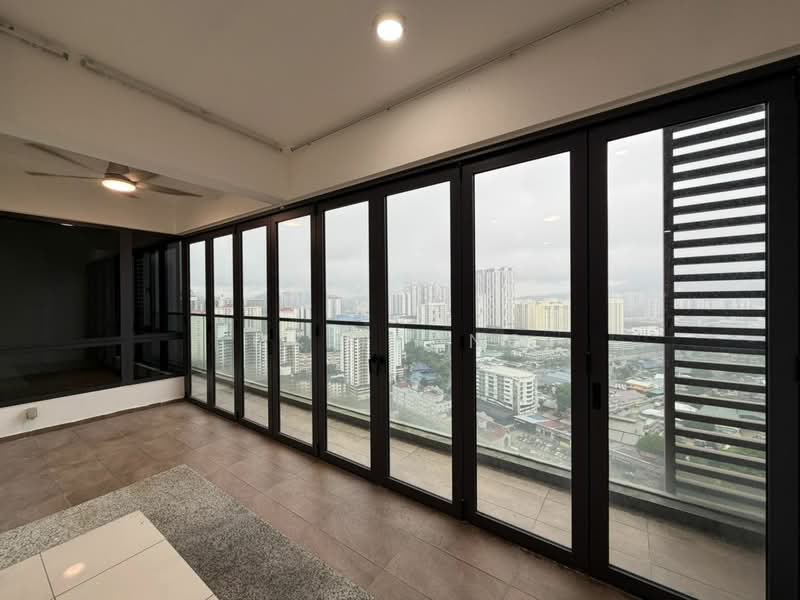 Kondominium untuk Disewa di Bennington Residences @ SkyArena - CK Teong - Balcony - PropertyGuru.com.my