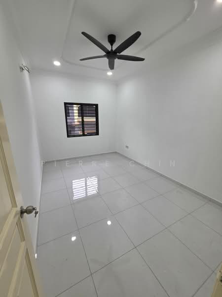 Rumah Teres 2 Tingkat untuk Dijual di Taman Bukit Mewah (Tampoi) - Pierre Chin - Interior - PropertyGuru.com.my