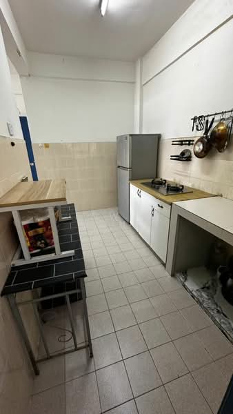 Pangsapuri untuk Dijual di Pangsapuri Seri Bintang - Edwin Wong - Kitchen - PropertyGuru.com.my