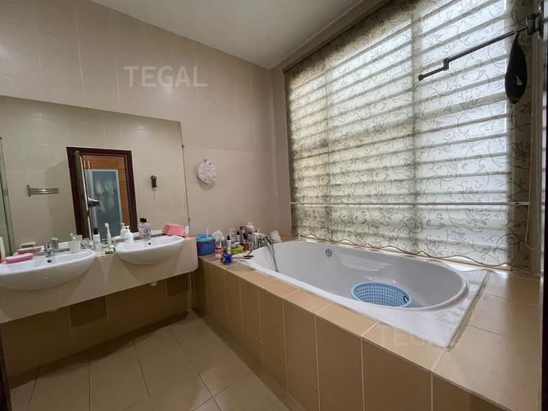 Rumah Banglo untuk Dijual di Shah Alam (Selangor) - Alex Lee - Bathroom - PropertyGuru.com.my