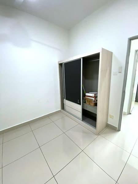 Service Residence for Sale at D'Summit Residences - Karl Lim - Interior - PropertyGuru.com.my