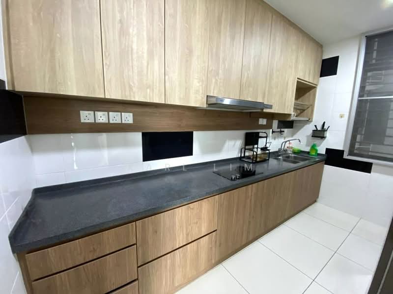Service Residence for Sale at D'Summit Residences - Karl Lim - Kitchen - PropertyGuru.com.my