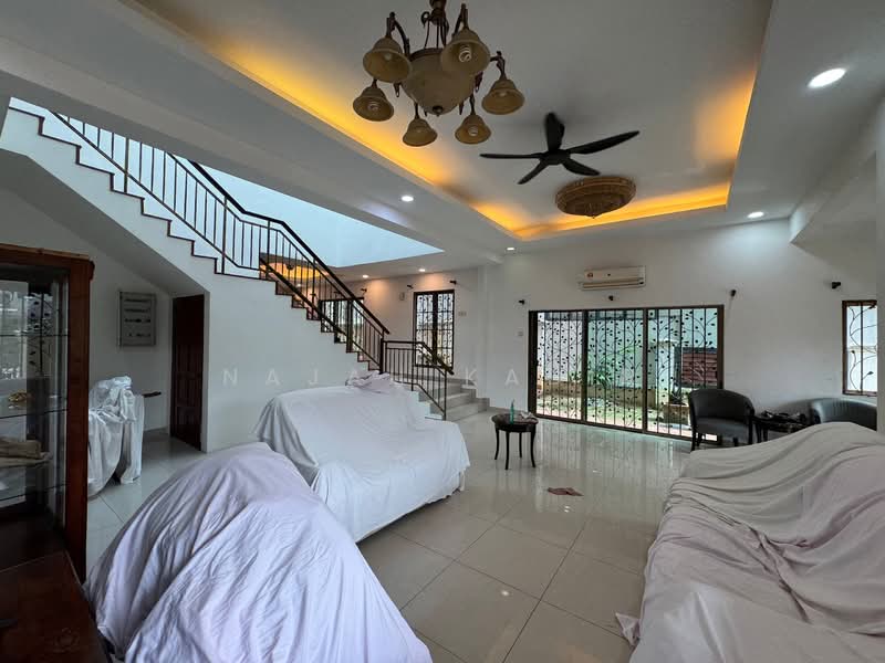 Bungalow for Sale in Ampang (Selangor) - Najah Kadir - Living Room - PropertyGuru.com.my