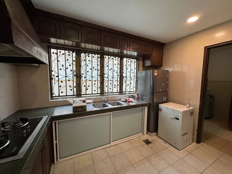 Bungalow for Sale in Ampang (Selangor) - Najah Kadir - Kitchen - PropertyGuru.com.my