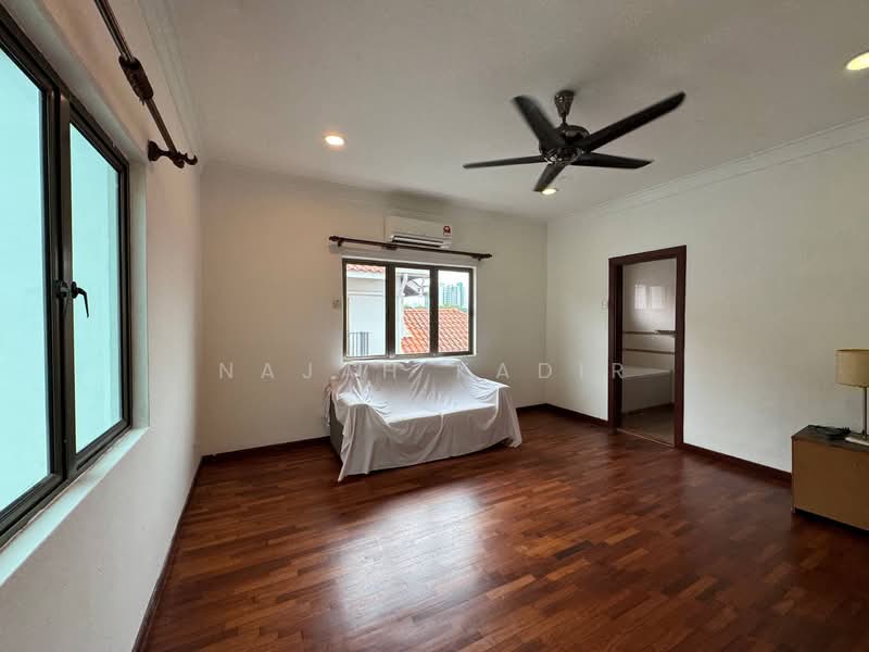 Bungalow for Sale in Ampang (Selangor) - Najah Kadir - Living Room - PropertyGuru.com.my