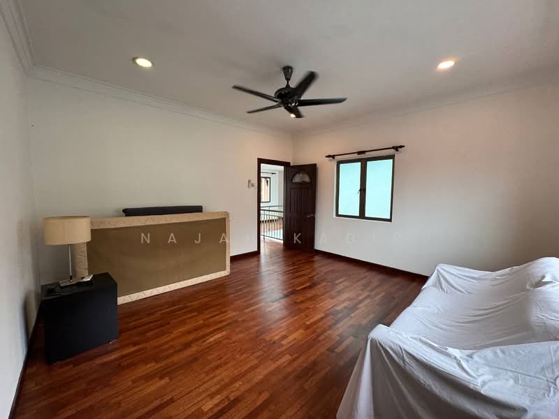 Bungalow for Sale in Ampang (Selangor) - Najah Kadir - Living Room - PropertyGuru.com.my