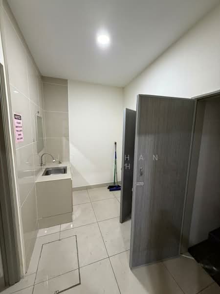Kedai / Pejabat untuk Disewa di Setapak (Kuala Lumpur) - Jonathan Yeoh - Bathroom - PropertyGuru.com.my