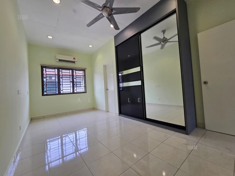 Rumah Teres untuk Dijual di Bandar Puteri Klang (Klang) - Alex Lee - Bedroom - PropertyGuru.com.my