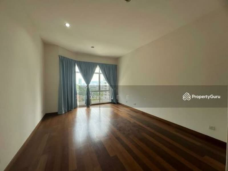 Condominium for Sale at Hillcrest Residences - Xinnee . - Living Room - PropertyGuru.com.my