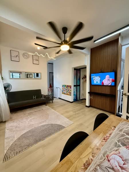 Rumah Teres 2 Tingkat untuk Dijual di Kajang (Selangor) - Syukor Hartanah - Living Room - PropertyGuru.com.my
