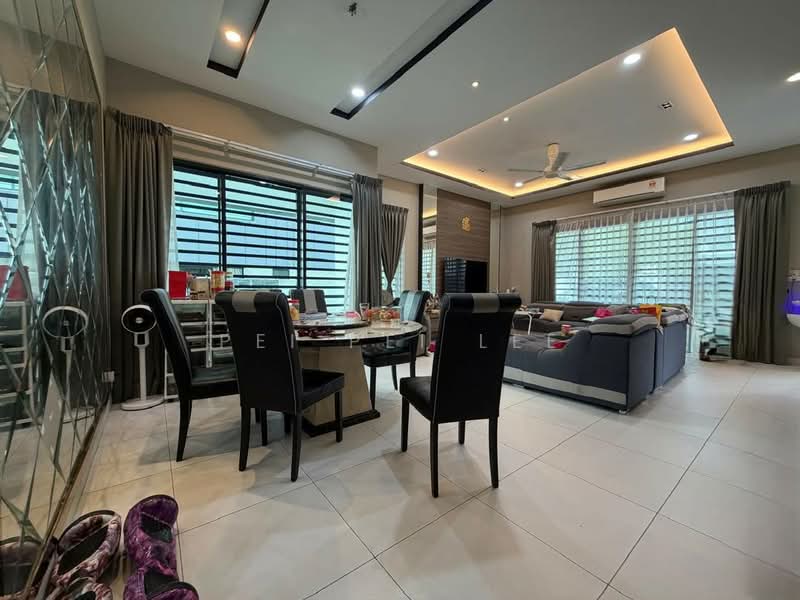 Semi-Detached House for Sale in Sunway Cassia (Batu Maung) - Pei Pei Lee - Living Room - PropertyGuru.com.my