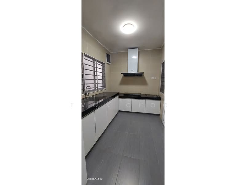 Semi-Detached House for Sale in Taman Puncak Jalil (Seri Kembangan) - Evon Choo - Kitchen - PropertyGuru.com.my
