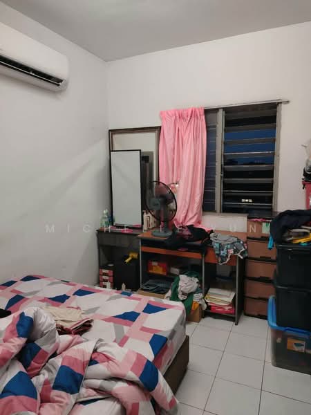 Apartment for Sale at Apartment Bukit Sri Bintang - Michelle Yun - Bedroom - PropertyGuru.com.my