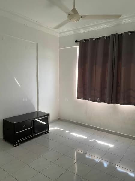 Pangsapuri untuk Disewa di Sinar Bukit Dumbar - Mervyn Seah - Interior - PropertyGuru.com.my