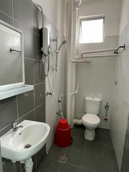 Pangsapuri untuk Dijual di The Rise Collection 2 - William Lim - Bathroom - PropertyGuru.com.my