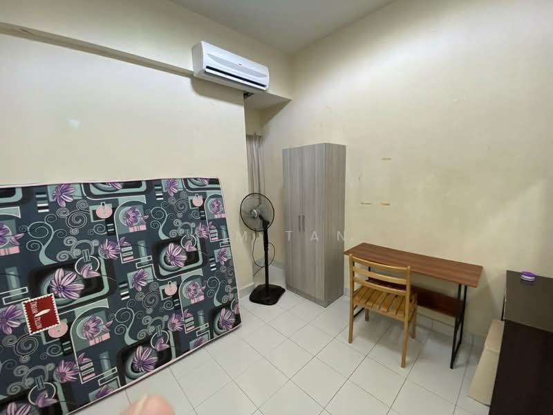 Apartment for Rent at University Place (Plaza Ivory) - Kim Tan - Bedroom - PropertyGuru.com.my